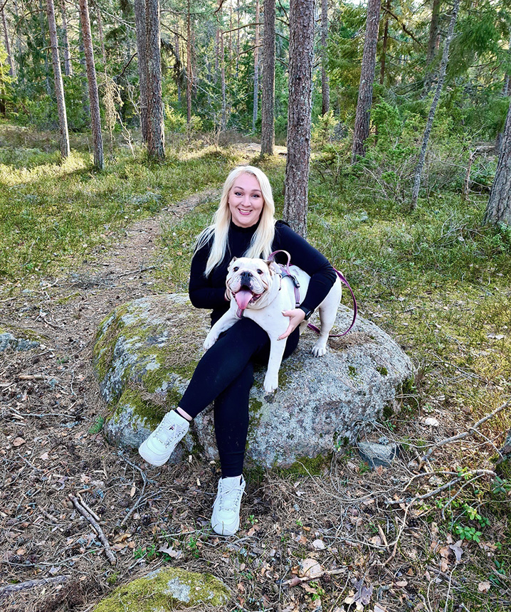 Hakansson Sagblad Tess Winborg and Maja Hakansson Sagblad Tess Winborg and Maja